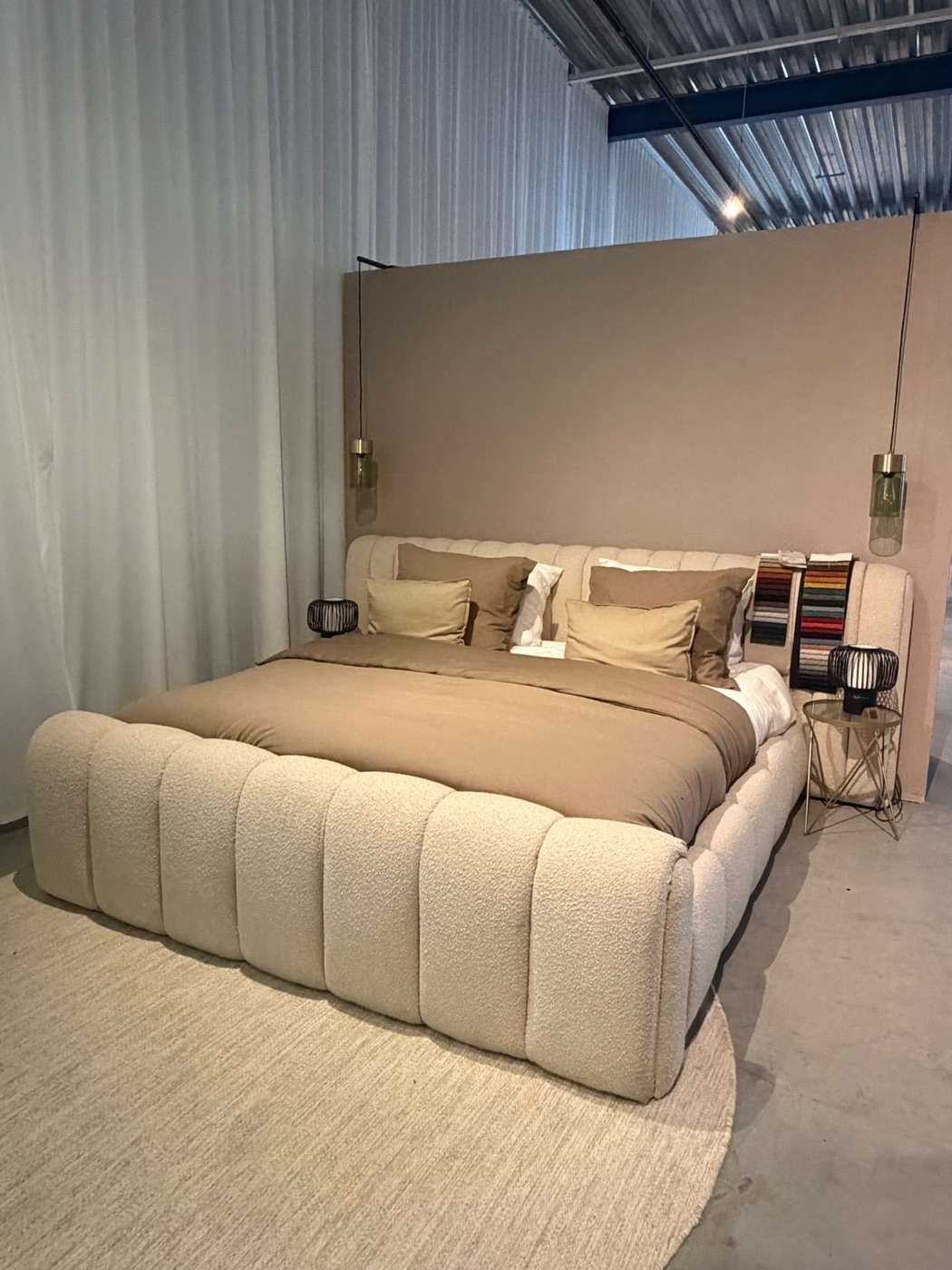 Boxspring 200x200: kingsize slapen, waar let je op?